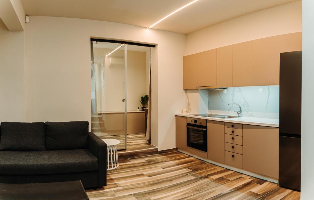 Blackhaus Family And Friends Deluxe Apartment Thessaloniki Exterior foto
